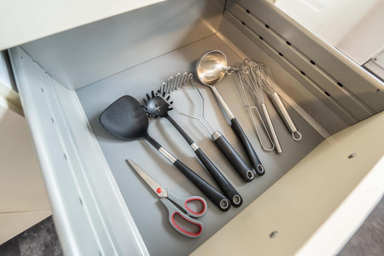 City Wohnung Fn L 5 Klimatisiert Mit Balkon Und Kueche FDH Extérieur photo