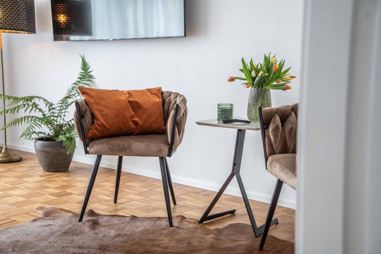 City Wohnung Fn L 5 Klimatisiert Mit Balkon Und Kueche FDH Extérieur photo