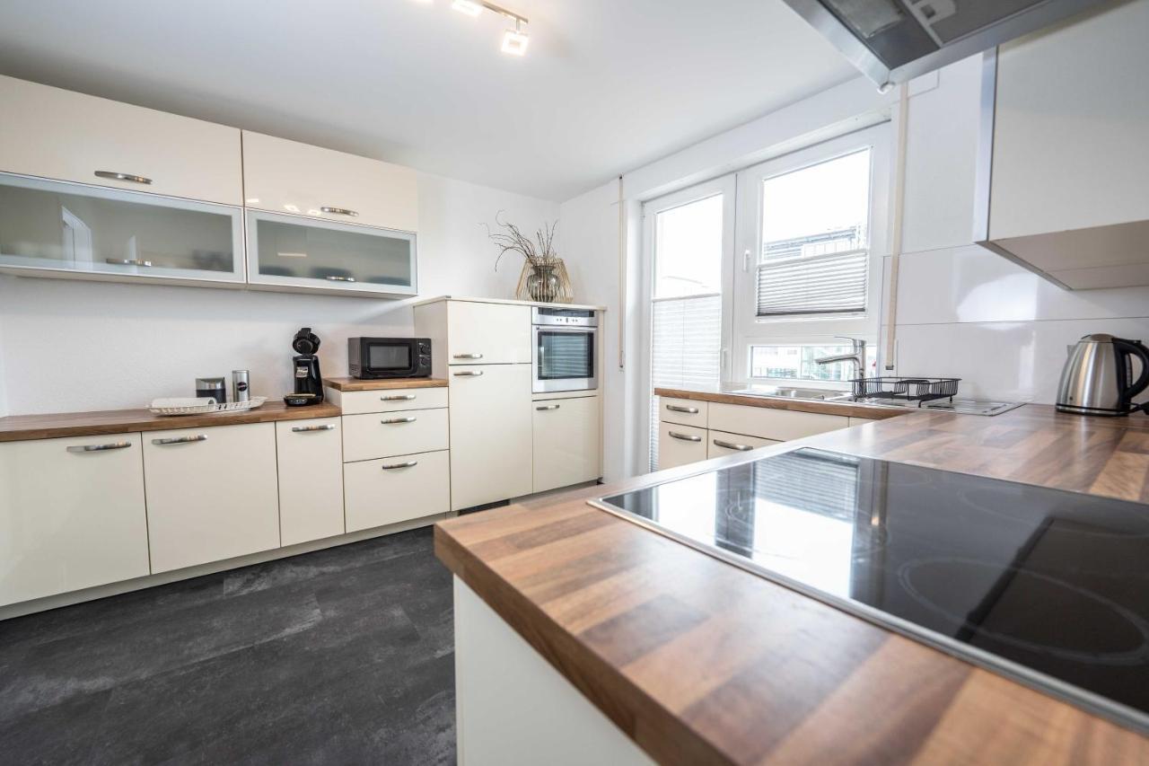 City Wohnung Fn L 5 Klimatisiert Mit Balkon Und Kueche FDH Extérieur photo